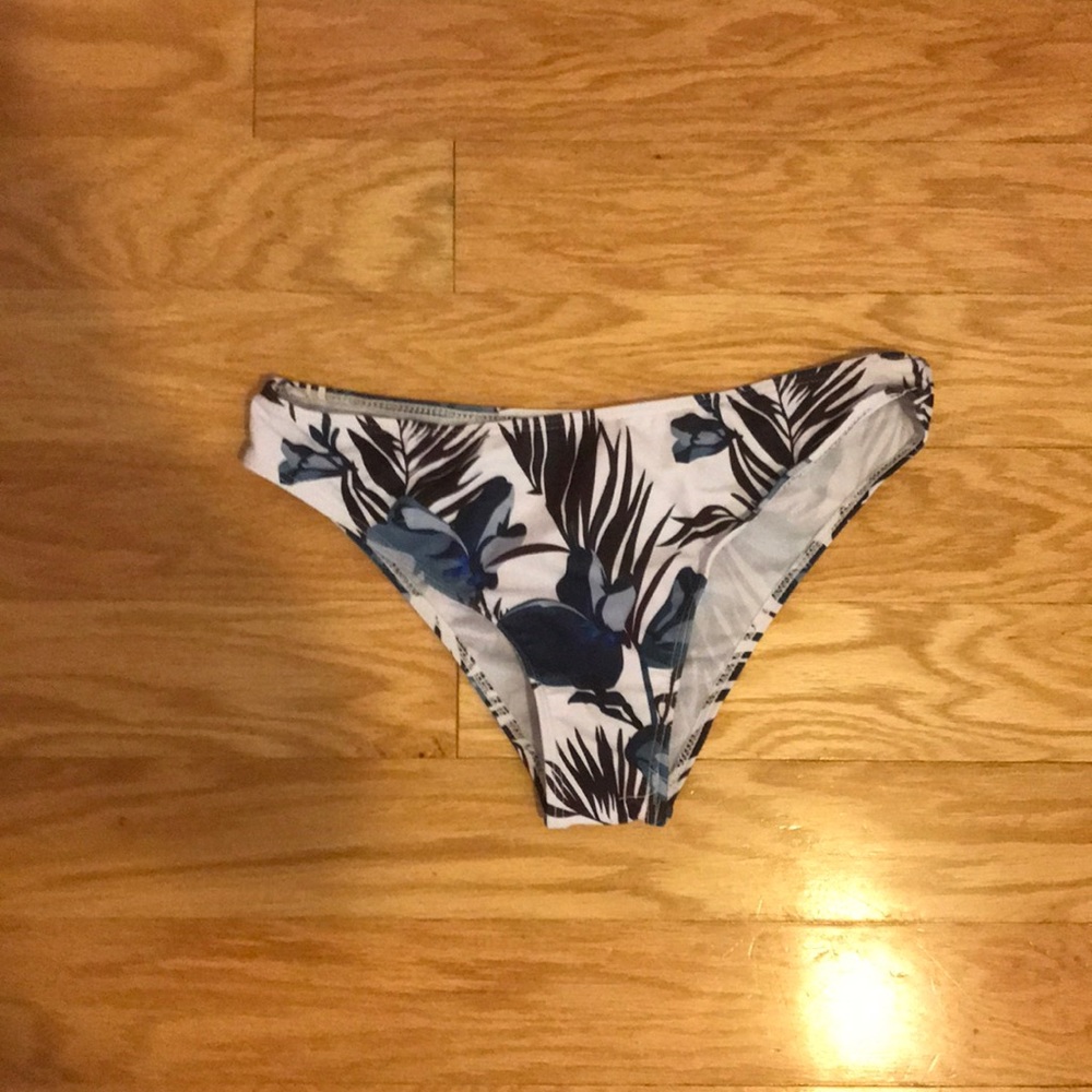 Swim bottoms